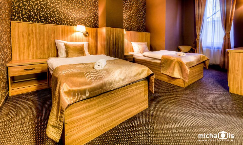 Aviator Hotel Restauracja & Spa Pabianice Eksteriør bilde