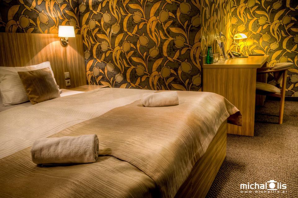 Aviator Hotel Restauracja & Spa Pabianice Eksteriør bilde