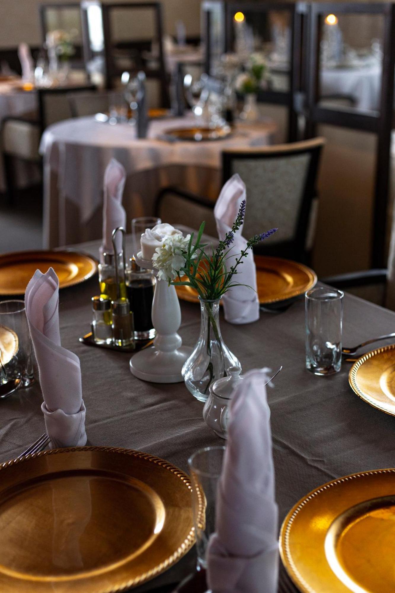 Aviator Hotel Restauracja & Spa Pabianice Eksteriør bilde